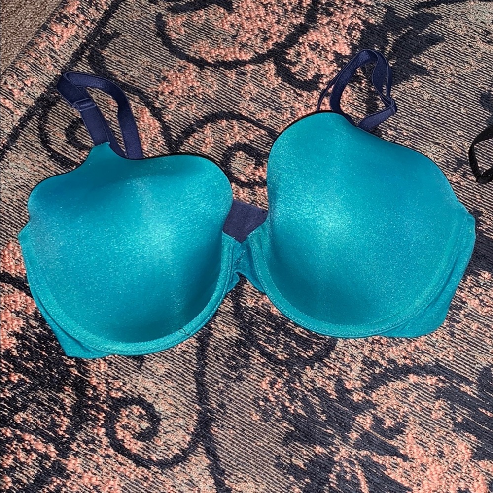 Victoria Secret Uplift Semi Demi Bra